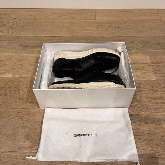 Common Projects Track Super Black Size 42EU - Picture 7 of 8
